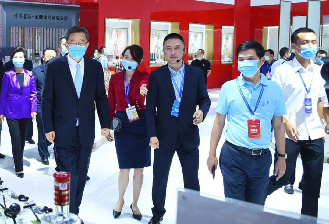 “有特色有創新！” 瀘州老窖亮相第十屆中國（貴州）國際酒類博覽會